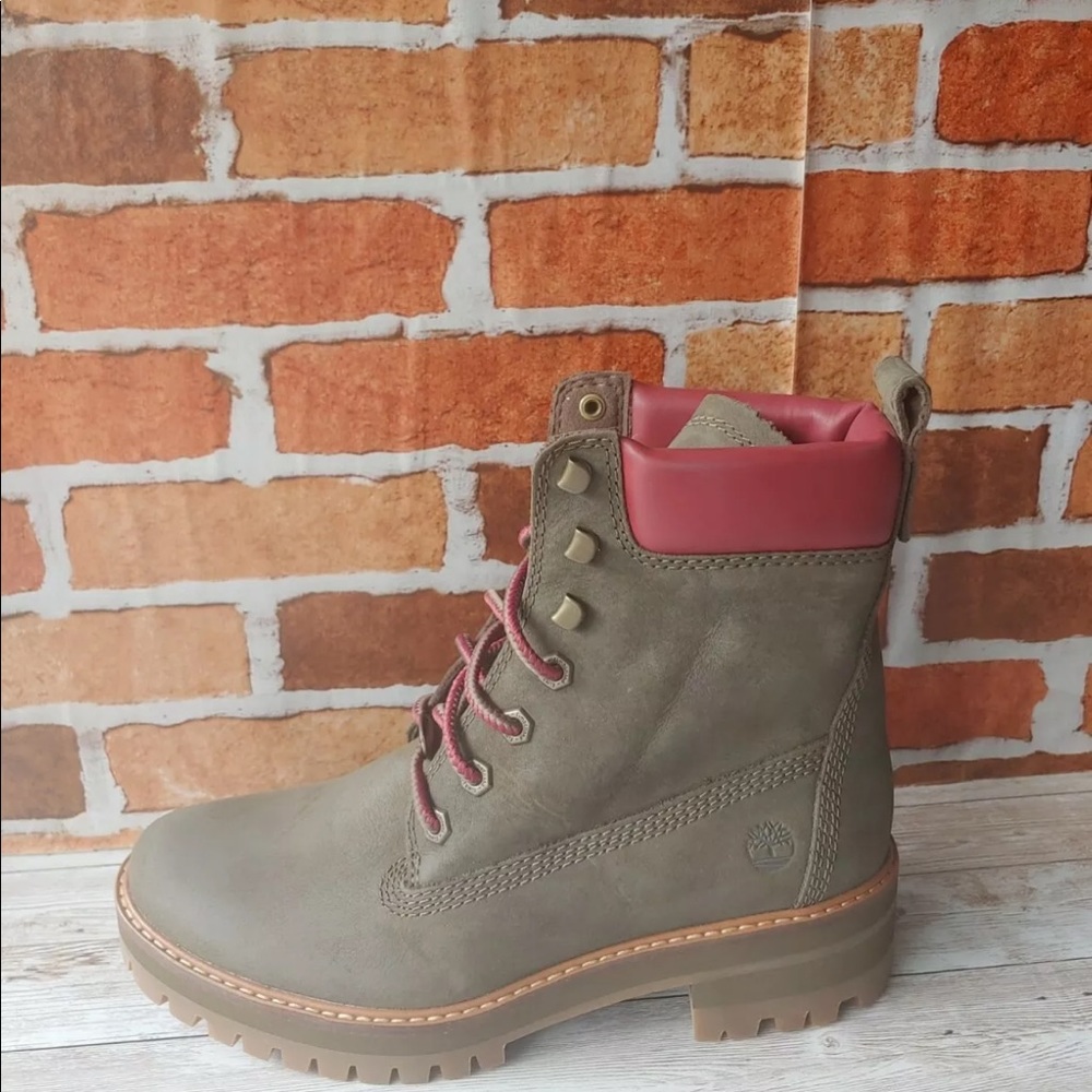 Timberland Women’s Courmayeur Valley 6” WP OLIVE